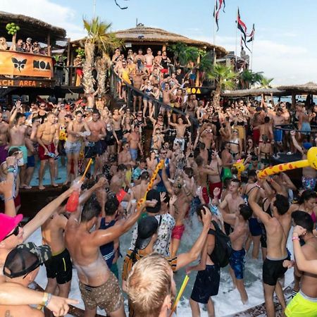 Studios & Rooms Fiesta Novalja Εξωτερικό φωτογραφία